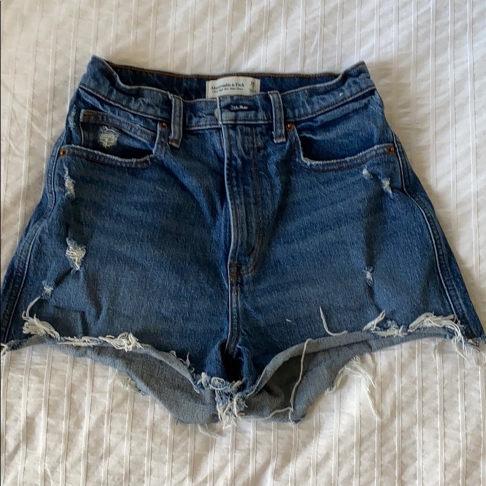 Abercrombie Curve Love Mom Shorts